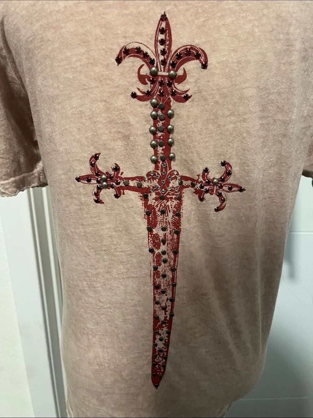 Hard 8 Intentional Distressed Burnout Studded Graphic Design Pullover T-Shirt - Picture 7 of 11